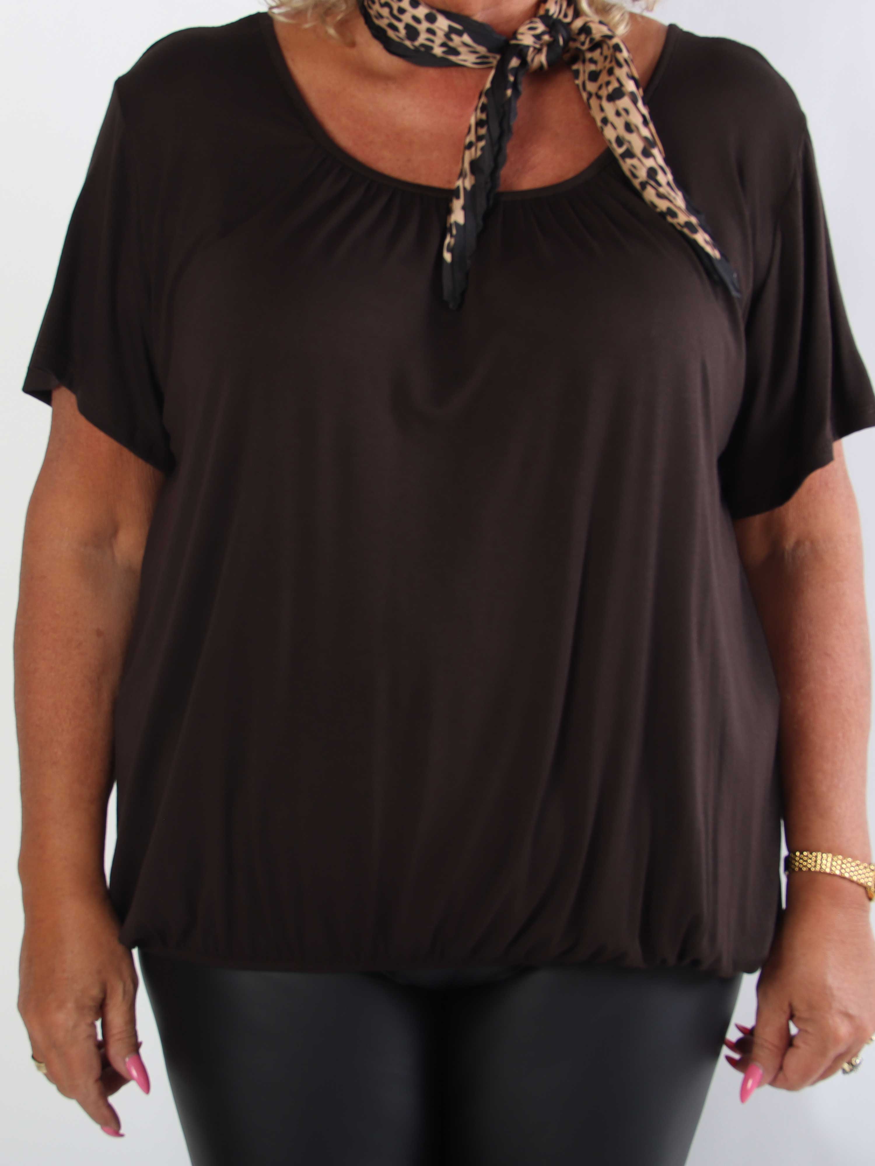 Miracle t-shirt - Basis t-shirt i plus size med elastik forneden (bestseller)